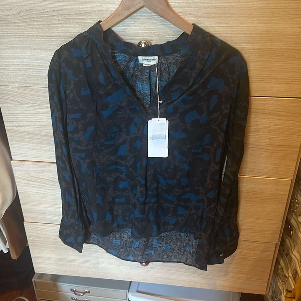 ZADIG & VOLTAIRE (NWT)
TINK AO LEO Anthracitre Long Sleeve Top XS